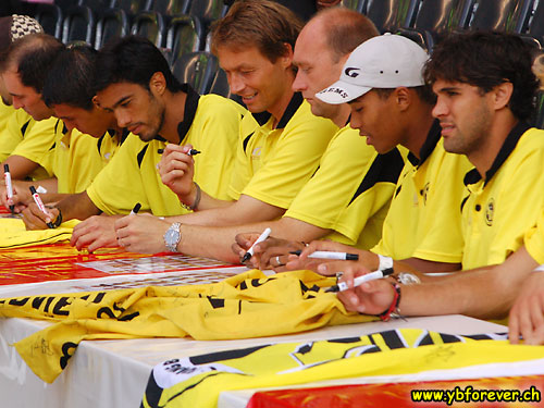 YB - Esp&eacute;rance sportive de Tunis und Vorstellung der OBI-Biber